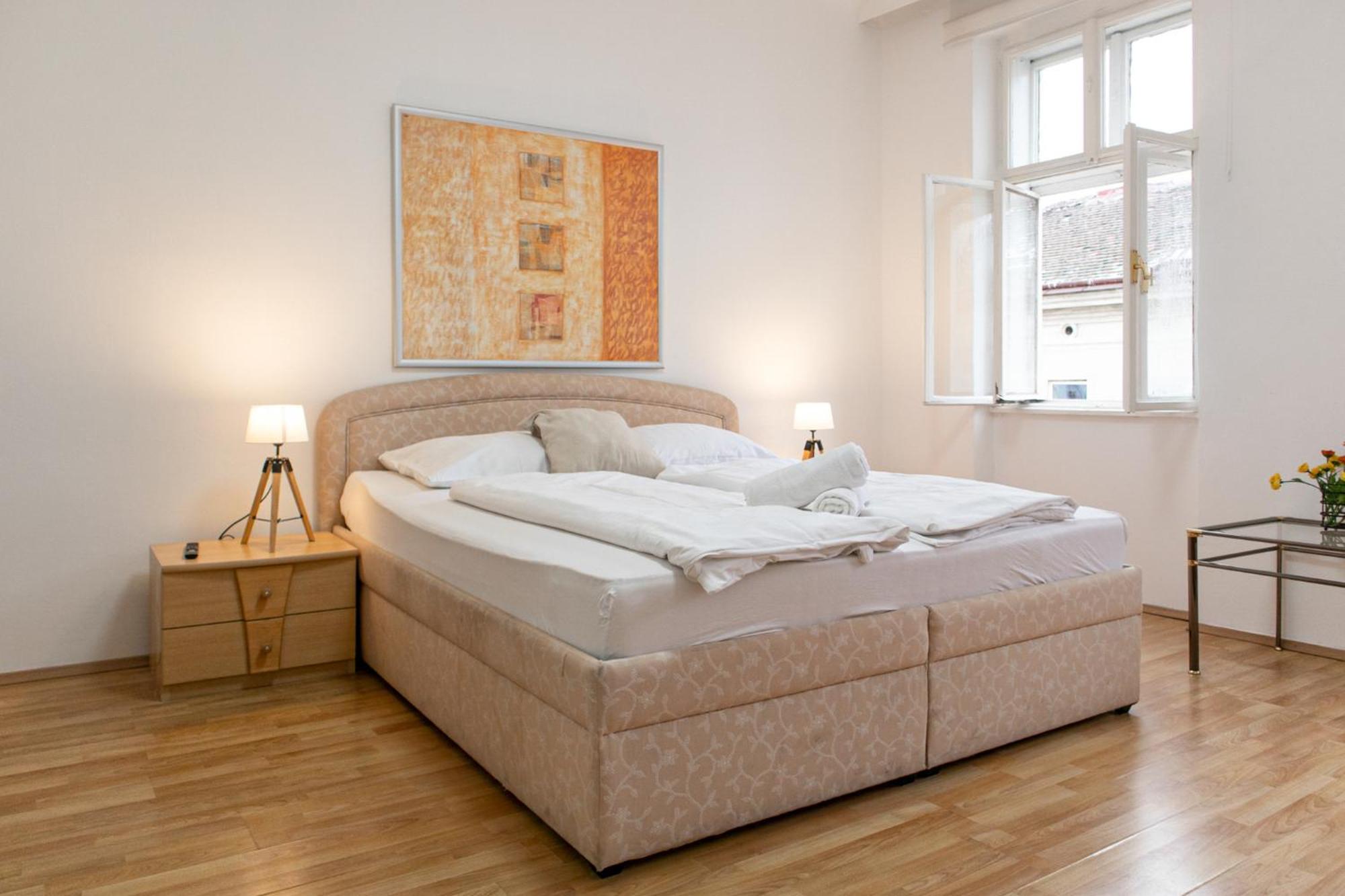 Budget City Stay - Near Wiener Stadthalle Ideal For Longstays 外观 照片