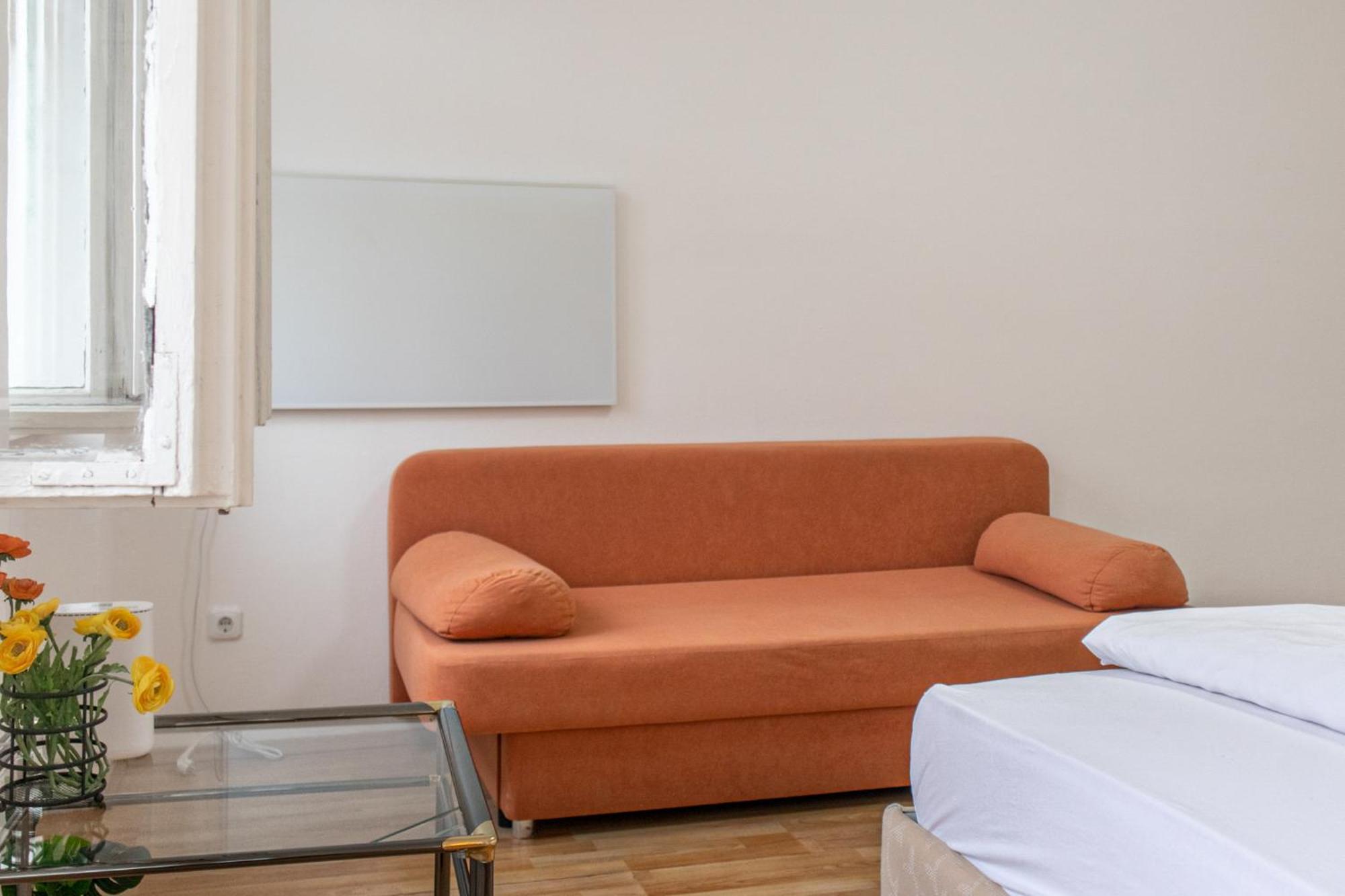 Budget City Stay - Near Wiener Stadthalle Ideal For Longstays 外观 照片