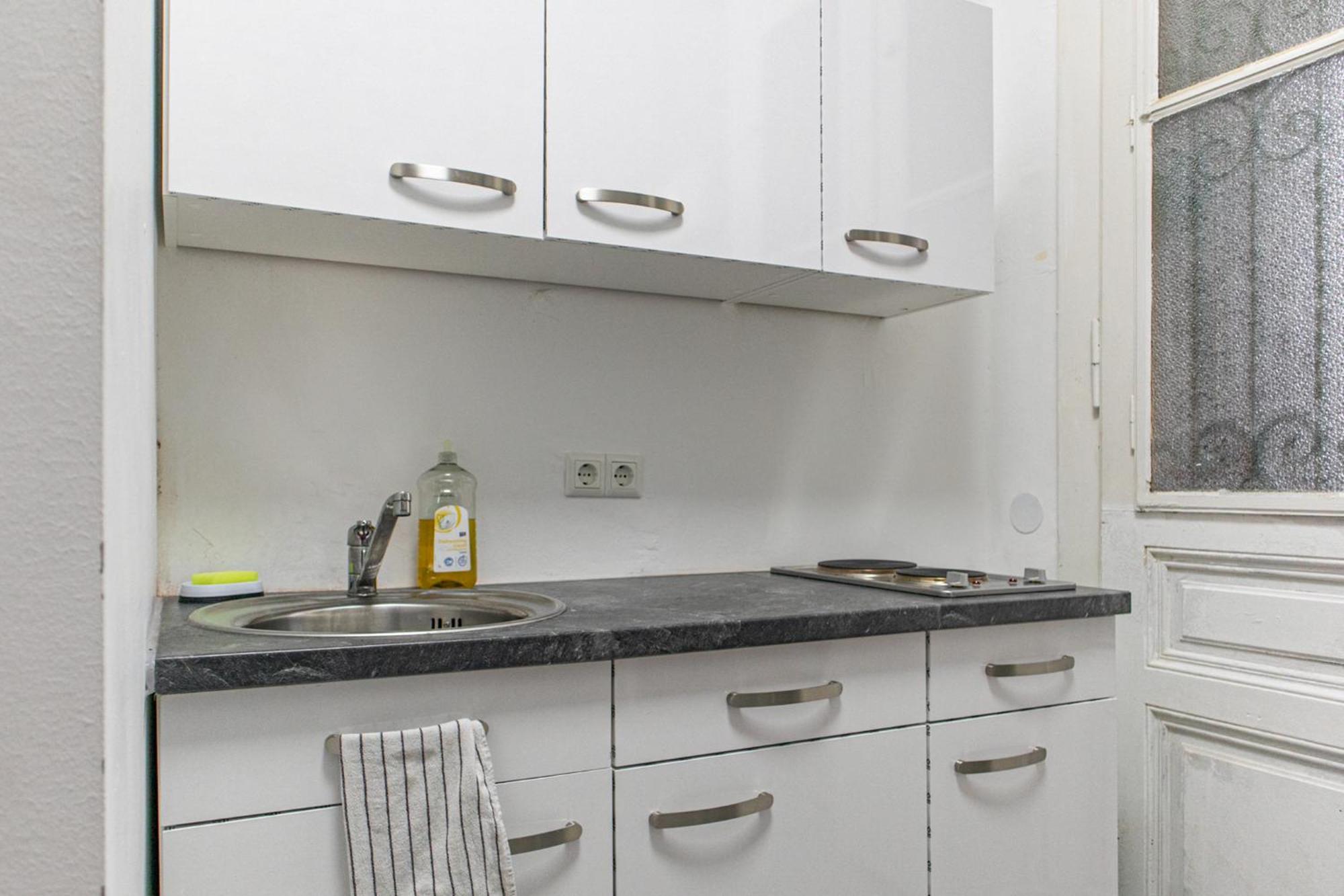 Budget City Stay - Near Wiener Stadthalle Ideal For Longstays 外观 照片